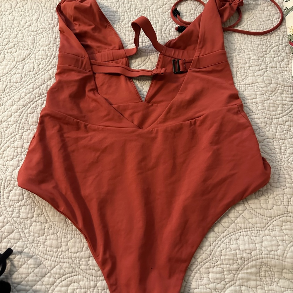 Tavik Swim sz L